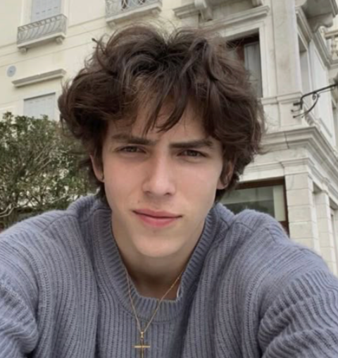 <em>Alejandro C.</em>